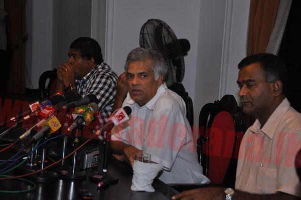 Sri Lanka will lose Rs.1600 million importing 10 racing cars - Ranil 