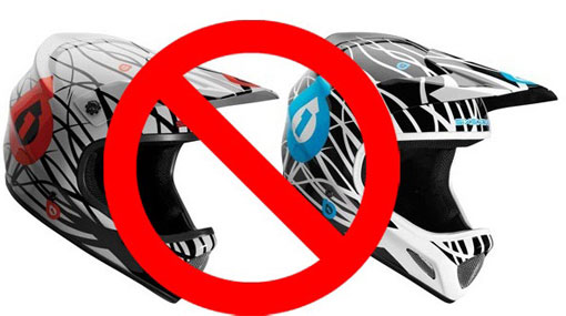 Stay order on full-face helmets extended