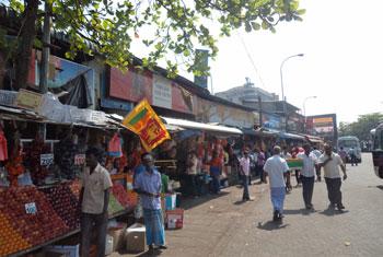 VIDEO: Illegal vendors to give way to multi-modal transport hub in Colombo
