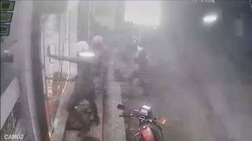 Aava gang members ransack shop in Kokkuwil 