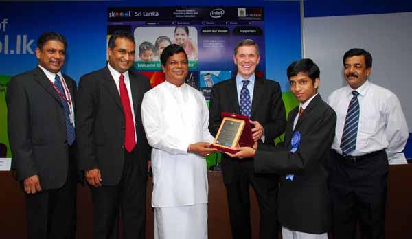 Education Ministry, Intel felicitate ISEF award recipient