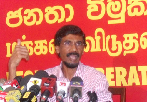 Is the Govt. trying to bring in another JRJ type constitution, asks Tilvin