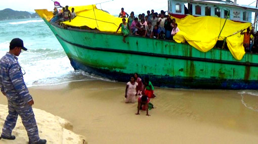Indonesia vows not to tow stranded SL out to sea