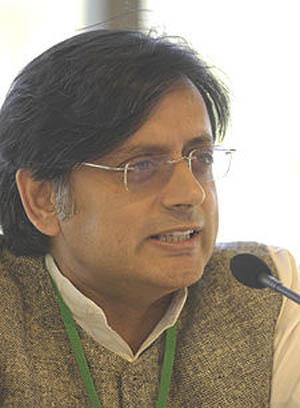 Criticism against CEPA due to ignorance of draft, says Tharoor