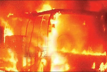 Bus gutted in fire on Expressway 