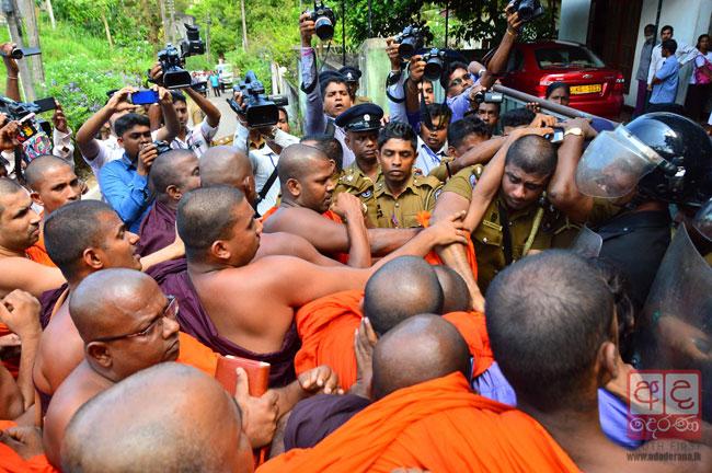Four monks remanded over Homagama court unrest