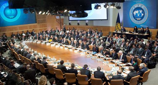 Sri Lanka needs fiscal consolidation to cut debt: IMF