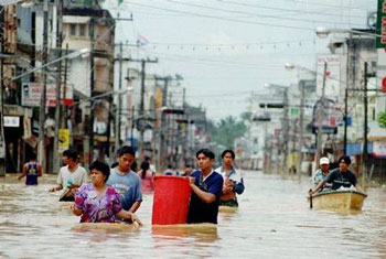 Lankans unharmed in flood-hit Thailand - MEA