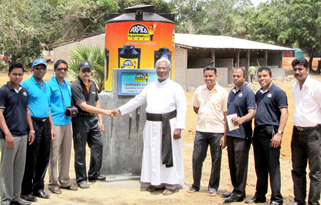 Arpico donates water storage solution to Madhu Church