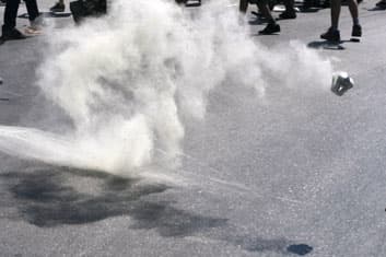 VIDEO: Police fire tear gas at Weliweriya protest 