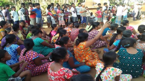 Fishermen surround Thalpadu Navy base in protests of arrests  