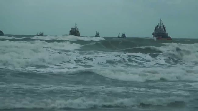 High possibility for thundershowers and sudden roughness of sea