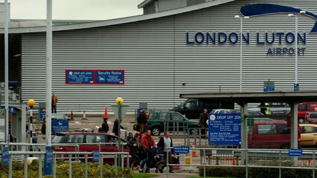 Counter-terror police arrest four Sri Lankan men at Luton Airport