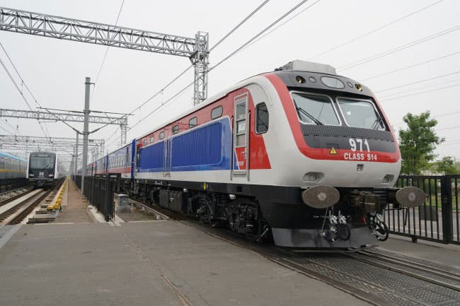 China produces new diesel trains for Sri Lanka