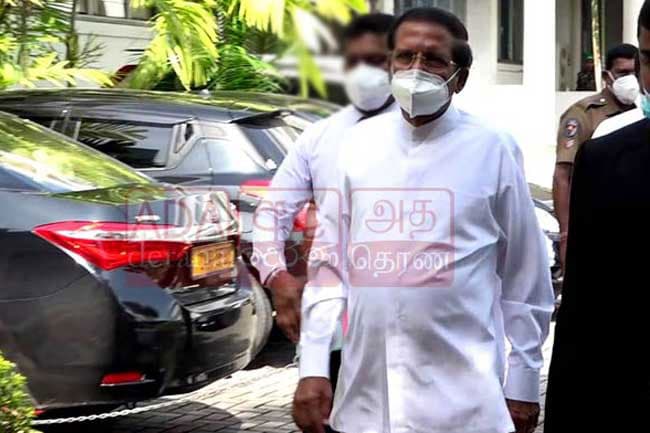 Maithripala arrives at PCoI on Easter attacks