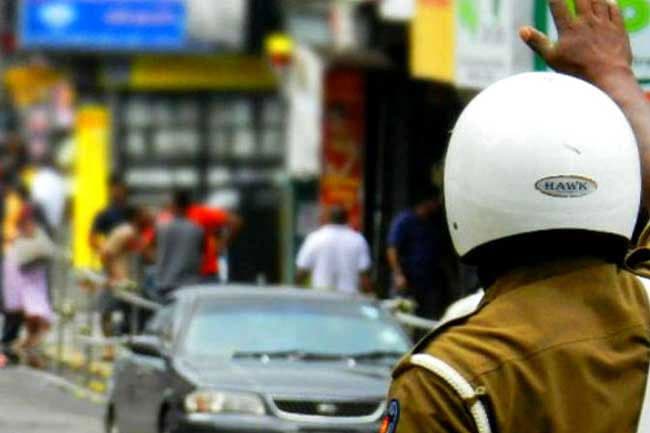 Heavy traffic near Lipton Roundabout