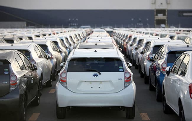 Sri Lanka mulls new scheme for vehicle imports? 