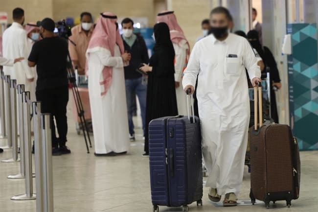 Saudi Arabia confirms first Omicron Covid-19 case