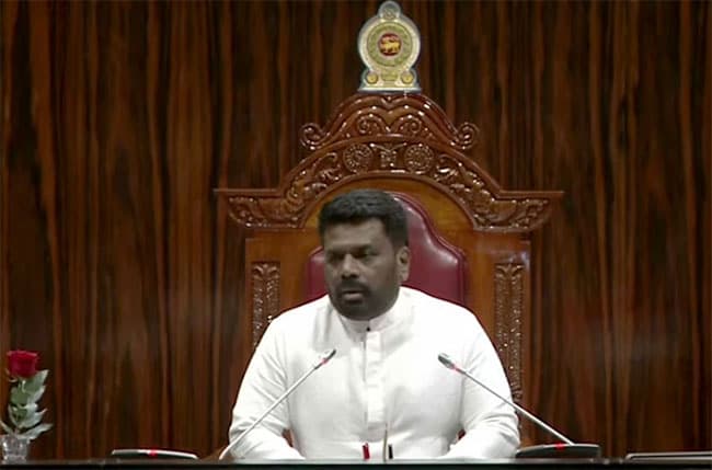 No room for racial politics and religious extremism hereafter – President 