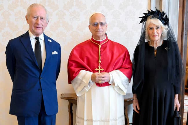 King Charles and Pope Leo pray together in a 500-year first