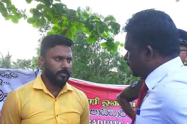 President to meet school development officers on hunger strike 
