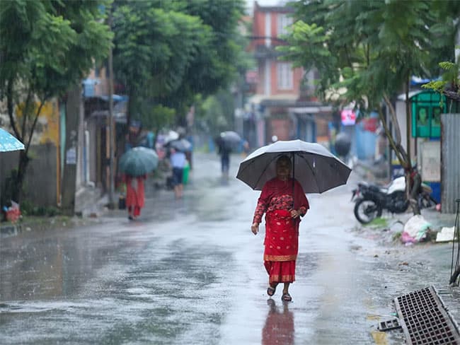 Fairly heavy rainfall above 50mm likely in parts of the island today