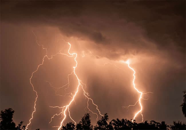 Advisory issued for severe lightning