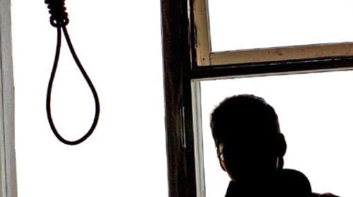 Cop commits suicide in Maradana