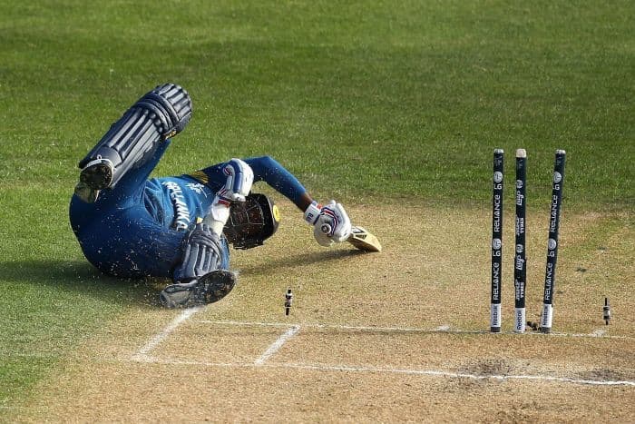 Sri Lanka beat Afghanistan by 4 wickets