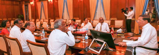 President calls for promoting languages in schools