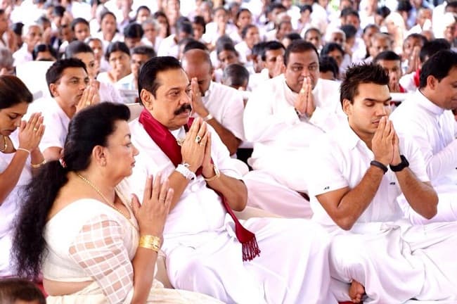 Former President offers worship at Kirivehera Temple