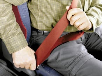 Fastening seat belts compulsory from October
