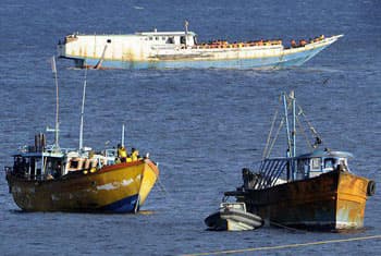 UPDATE: Three more boats arrive at Christmas Island, one believed to be from SL