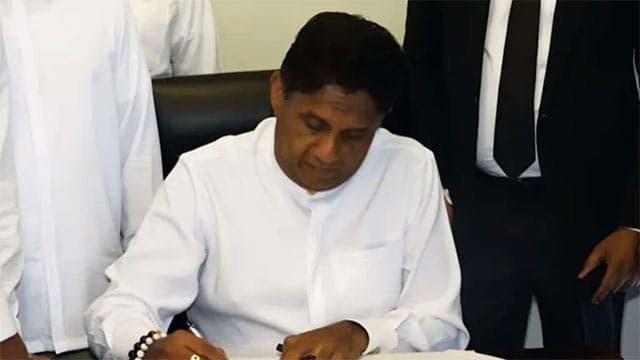 Opposition seeks parliamentary select committee to probe Kawanthissa’s death