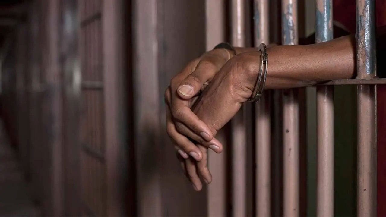  1,400 prisoners remain in custody due to inability to pay fines, parliament told