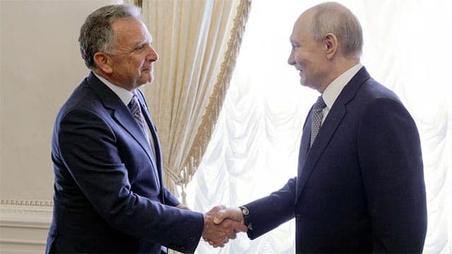 Putin agrees to resume 3-way peace talks with Ukraine and US