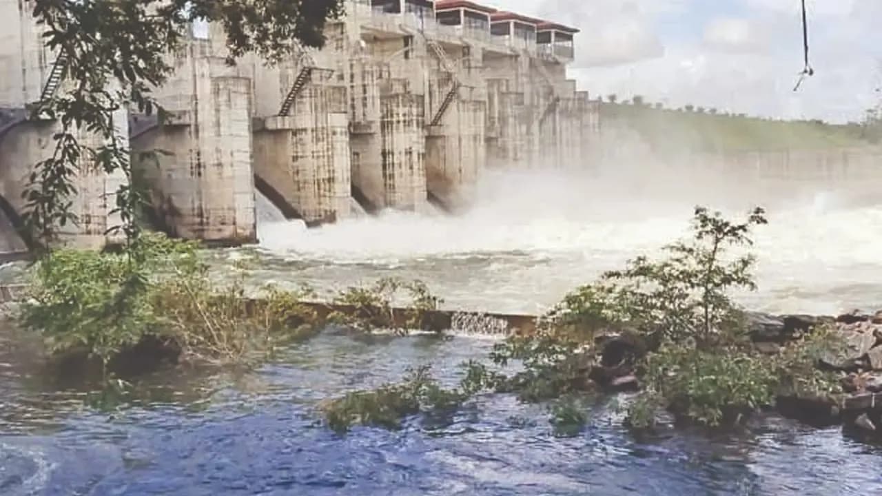 Eight spill gates of Deduru Oya Reservoir opened