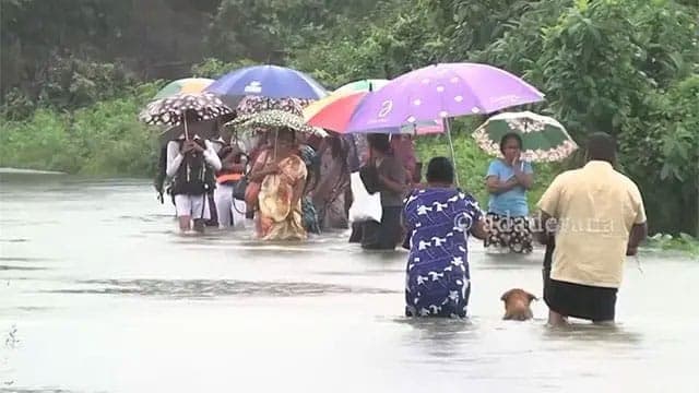 Adverse weather affects nearly 4,000 families across Sri Lanka