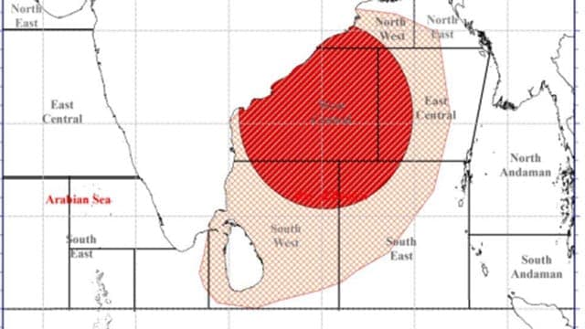 Red Alert issued for strong winds and rough seas as Cyclone Arnab approaches India