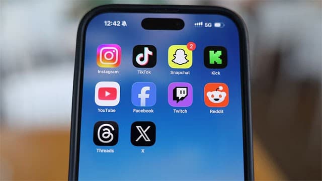 Malaysia to introduce new rules to protect youth on online platforms