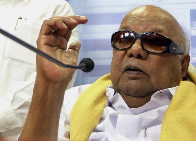 Karunanidhi backs Vaiko on Lankan issue