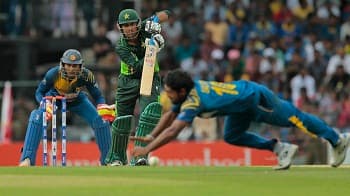 Sri Lanka win toss, decide to bat in fourth one-day against Pakistan