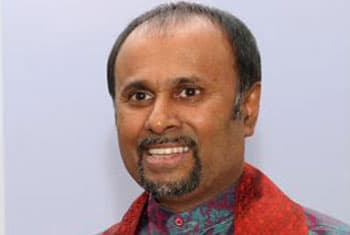 Court suspends Udayanga’s passports