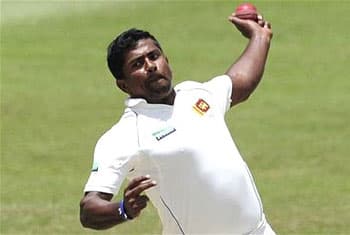 South Africa set Sri Lanka 370 to win