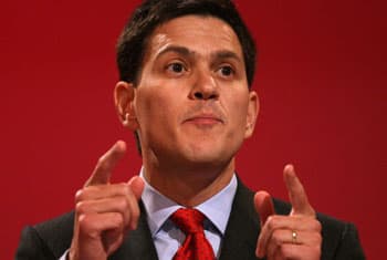 Miliband calls UK to back CHOGM shift