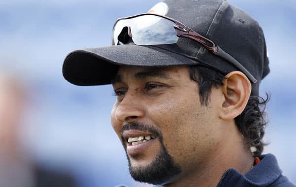 Dilshan announces retirement from international cricket