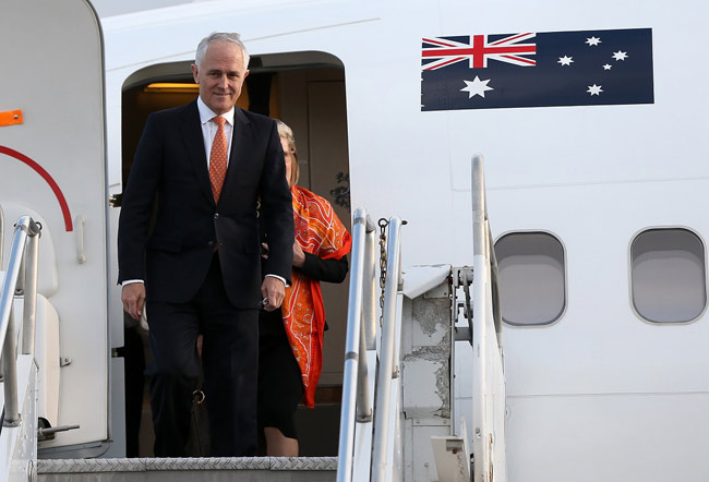 Australian PM Malcolm Turnbull arrives in Sri Lanka