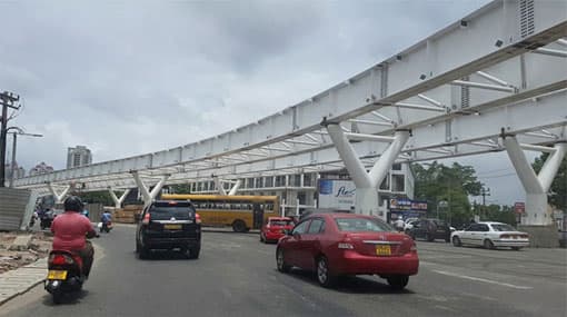 Traffic towards Colombo restricted to 2 lanes at Welikada