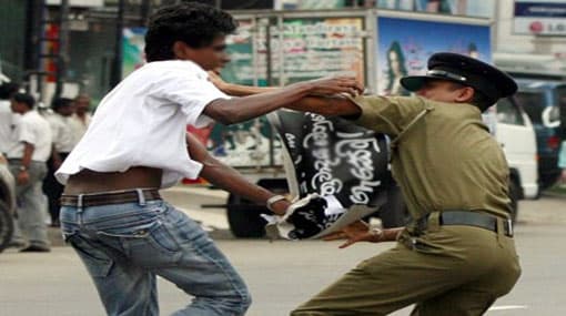Kataragama Police attacked after gunning down a motorcyclist refusing to stop