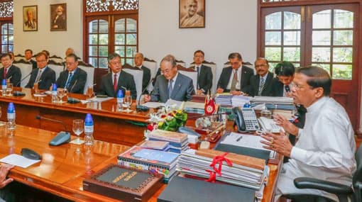 Representatives of Japanese Chamber of Commerce and Industry meet President